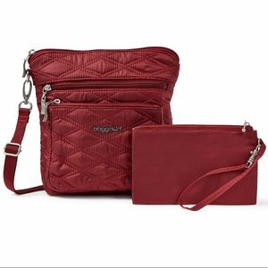 BRAND NEW! Baggallini Red Pocket Crossbody with RFID bag handbag purse quilted